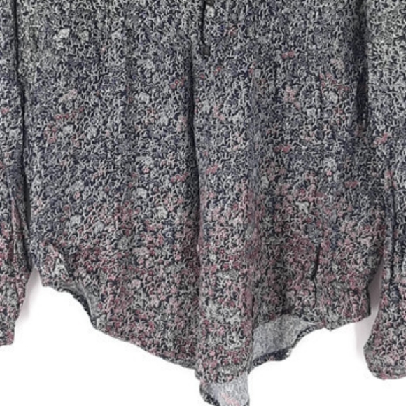 Lucky Brand | Blue red floral long sleeve top sz S - Picture 5 of 5